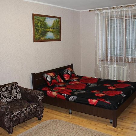 Apartment Na Kirova 131 Brest Bagian luar foto