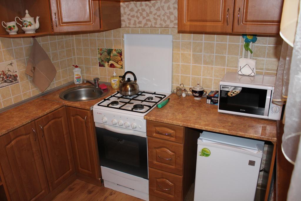 Apartment Na Kirova 131 Brest Bagian luar foto